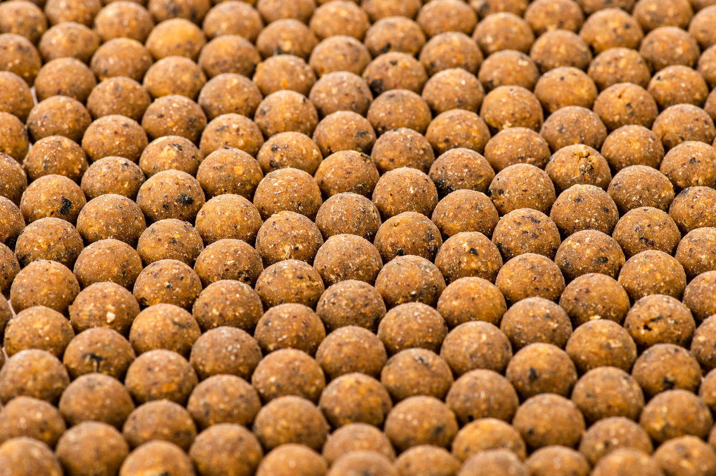 Milky Brocacel 15mm
